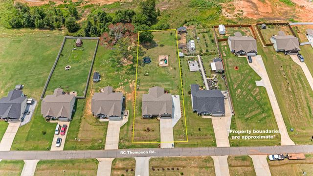 222 R C Thompson Road, Chesnee, SC 29323