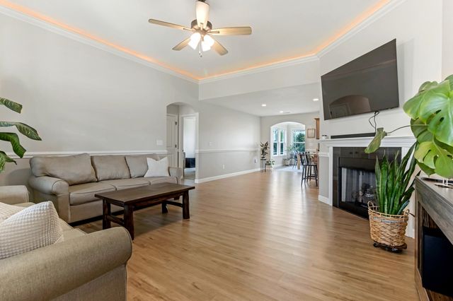 222 R C Thompson Road, Chesnee, SC 29323