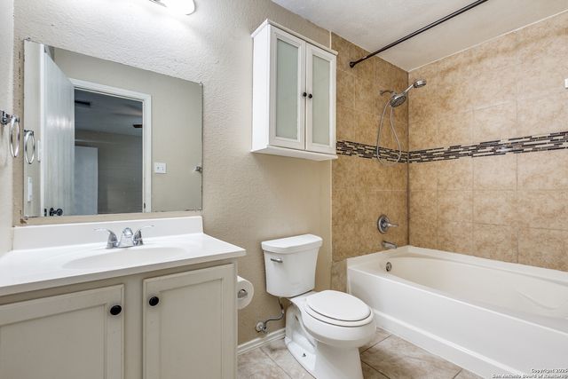 10723 shaenpath, San Antonio, TX 78254