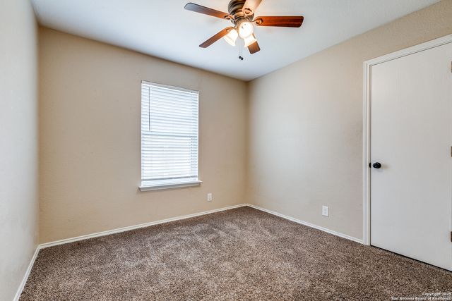 10723 shaenpath, San Antonio, TX 78254