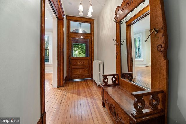 1120 EAST CAPITOL ST NE, Washington, DC 20002