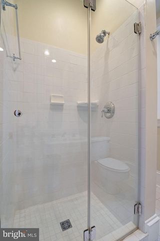 1120 EAST CAPITOL ST NE, Washington, DC 20002