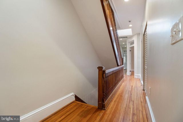 1120 EAST CAPITOL ST NE, Washington, DC 20002