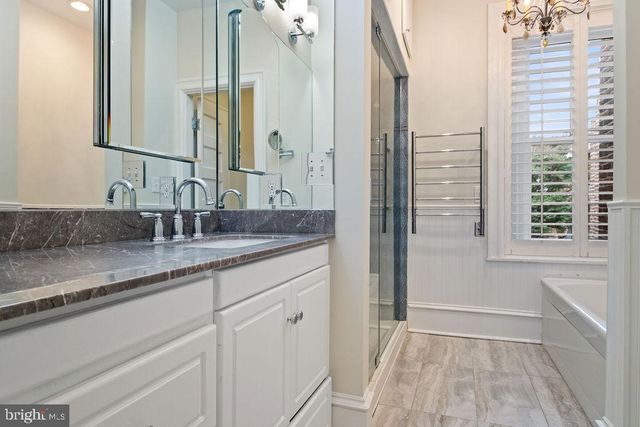 1120 EAST CAPITOL ST NE, Washington, DC 20002