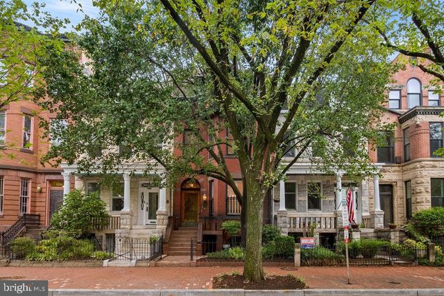 1120 EAST CAPITOL ST NE, Washington, DC 20002