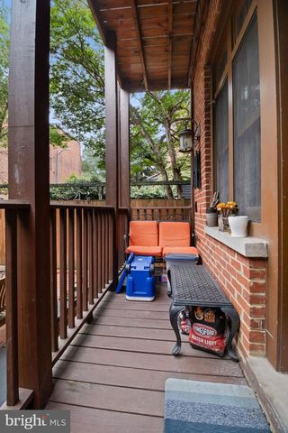 1120 EAST CAPITOL ST NE, Washington, DC 20002