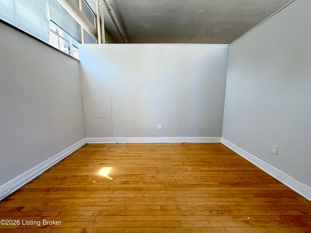 1516 Hepburn Ave 3, Louisville, KY 40204