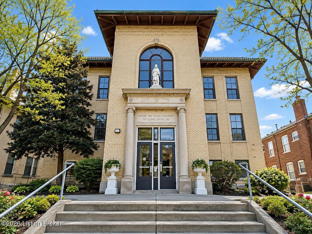 1516 Hepburn Ave 3, Louisville, KY 40204