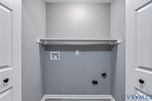 17416 Chemin Rd, South Chesterfield, VA 23803