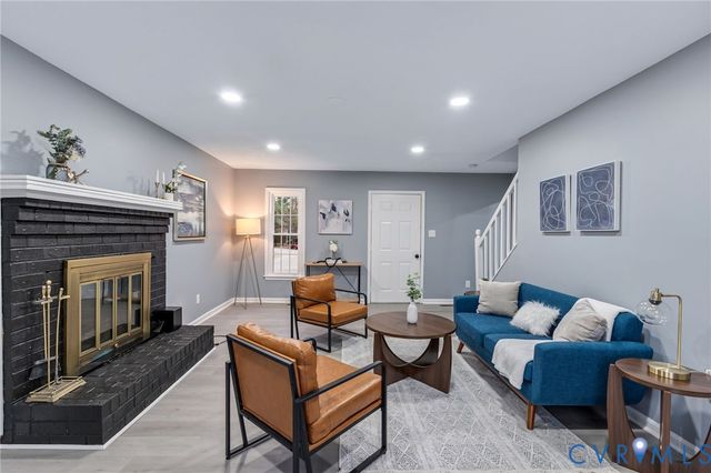 17416 Chemin Rd, South Chesterfield, VA 23803