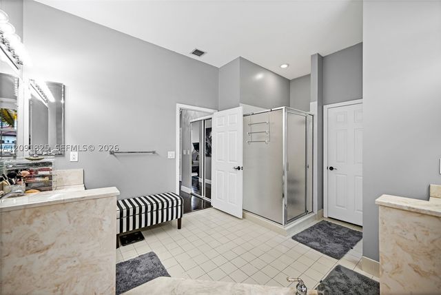 15976 SW 4th St, Pembroke Pines, FL 33027