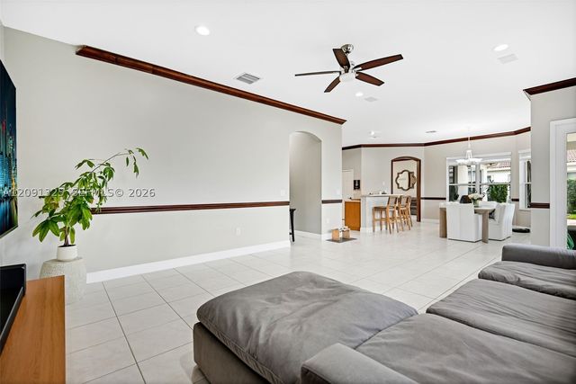 15976 SW 4th St, Pembroke Pines, FL 33027