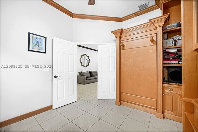 15976 SW 4th St, Pembroke Pines, FL 33027
