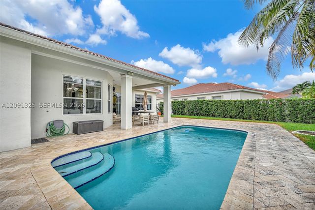 15976 SW 4th St, Pembroke Pines, FL 33027