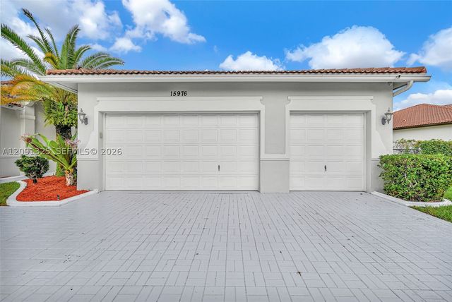 15976 SW 4th St, Pembroke Pines, FL 33027