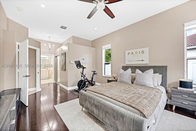 15976 SW 4th St, Pembroke Pines, FL 33027