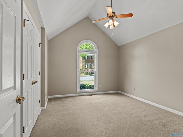 304 Bay Hill Way SW, Huntsville, AL 35824