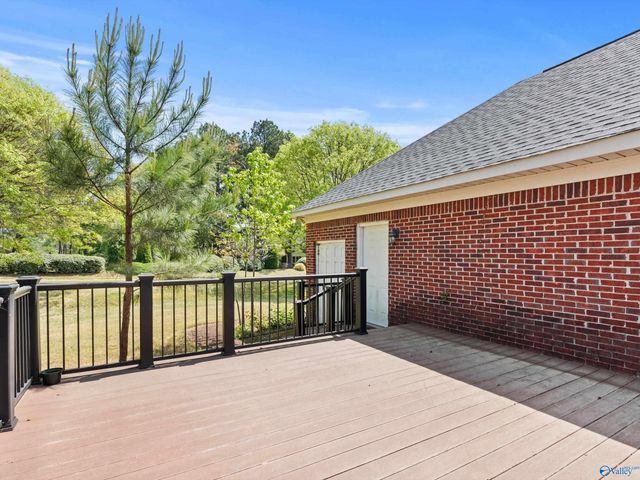 304 Bay Hill Way SW, Huntsville, AL 35824