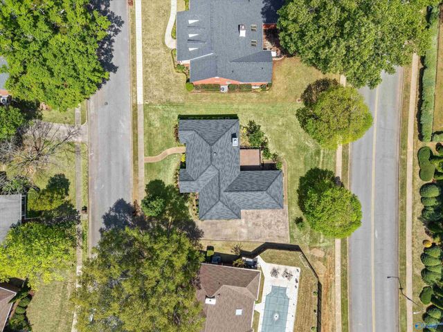 304 Bay Hill Way SW, Huntsville, AL 35824