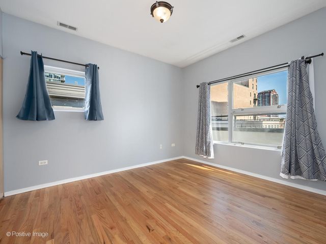 1808 S Michigan Avenue 38, Chicago, IL 60616