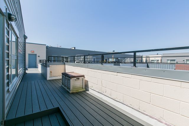 1808 S Michigan Avenue 38, Chicago, IL 60616