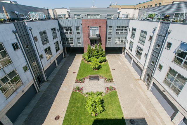 1808 S Michigan Avenue 38, Chicago, IL 60616