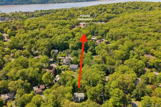 27 Dorchester Avenue, Hastings-on-hudson, NY 10706