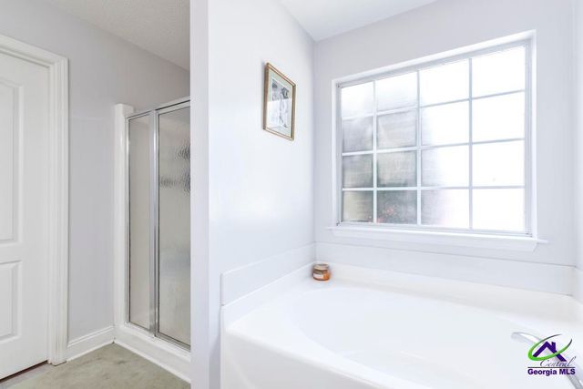 165 Crystal Ridge Cir, Byron, GA 31008
