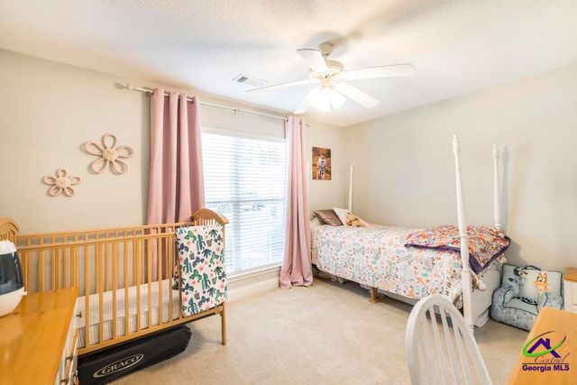 165 Crystal Ridge Cir, Byron, GA 31008