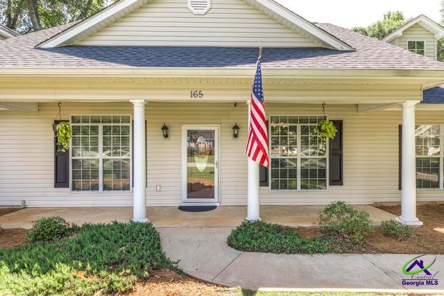 165 Crystal Ridge Cir, Byron, GA 31008
