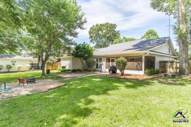 165 Crystal Ridge Cir, Byron, GA 31008