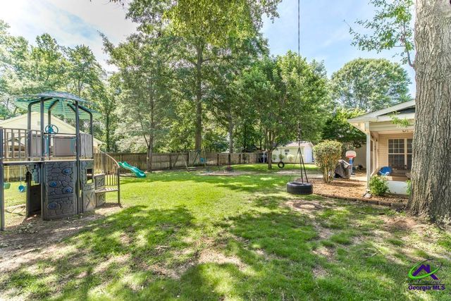 165 Crystal Ridge Cir, Byron, GA 31008