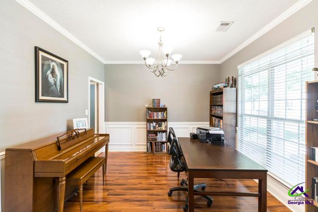 165 Crystal Ridge Cir, Byron, GA 31008