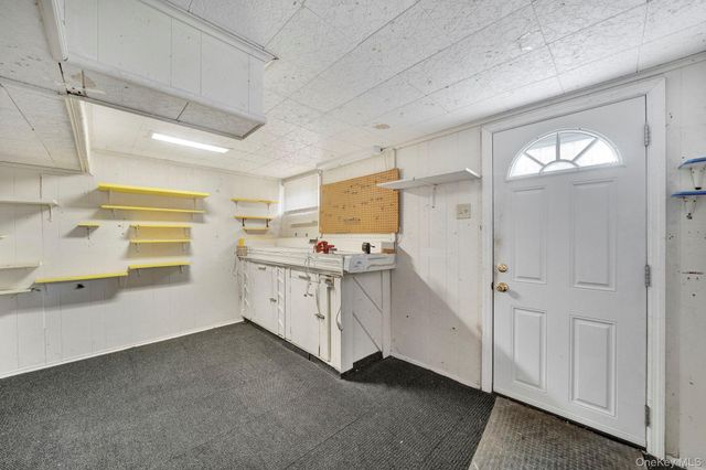 393 COLERIDGE, Levittown, NY 11756