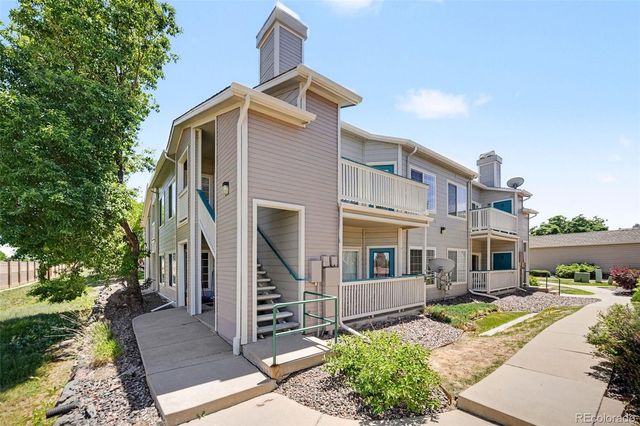 8365 Pebble Creek Way 201, Highlands Ranch, CO 80126