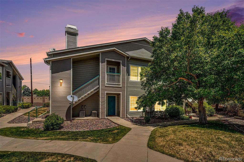 8365 Pebble Creek Way 201, Highlands Ranch, CO 80126