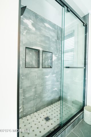 165 Manor Drive, Red Bank, NJ 07701