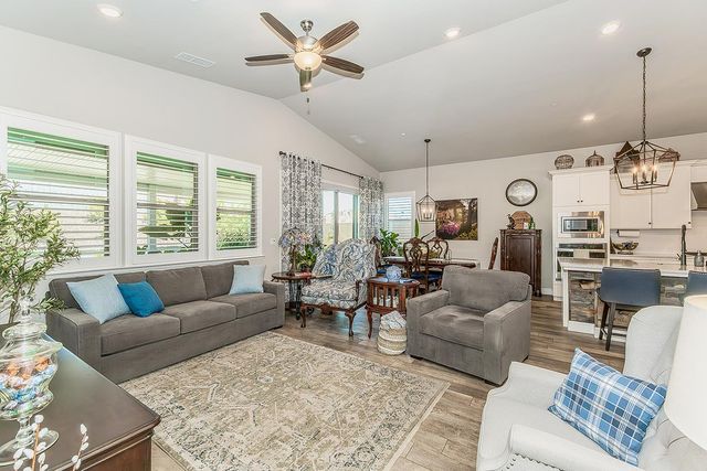 19732 Desert Willow Lane, Friant, CA 93626