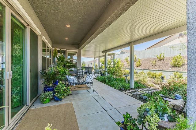 19732 Desert Willow Lane, Friant, CA 93626