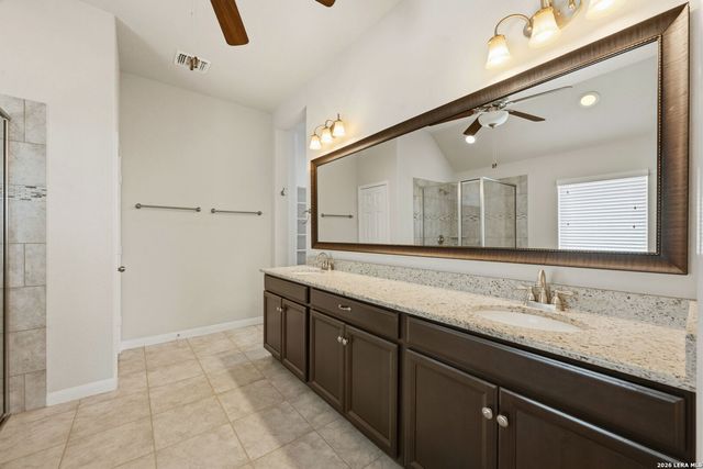 1339 Taubenfeld, San Antonio, TX 78260