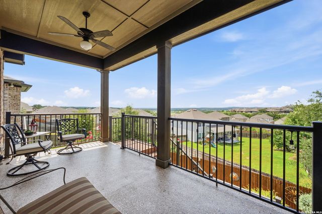 1339 Taubenfeld, San Antonio, TX 78260