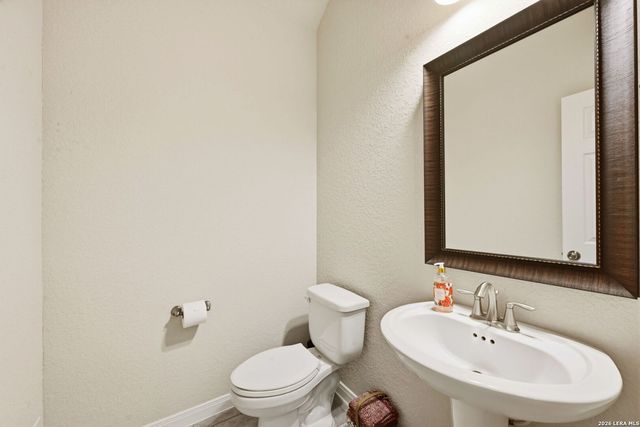 1339 Taubenfeld, San Antonio, TX 78260