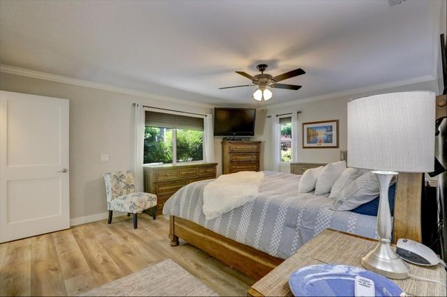 23714 Shadow Dr, Auburn, CA 95602