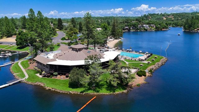 23714 Shadow Dr, Auburn, CA 95602