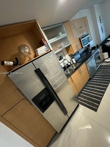 60 SW 13 ST 2007, Miami, FL 33130