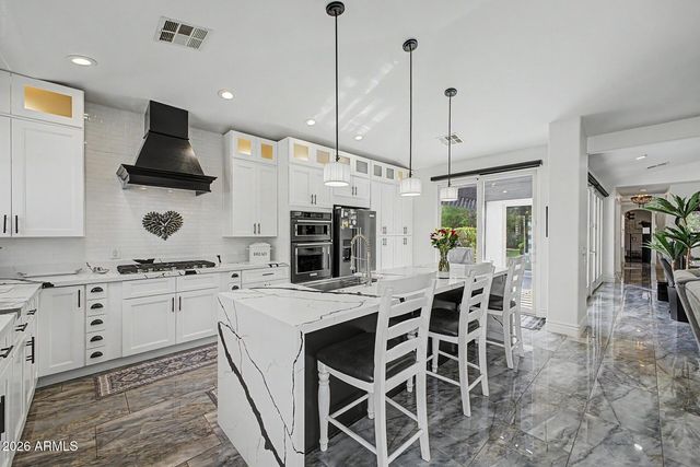 3057 S HALSTED Drive, Chandler, AZ 85286