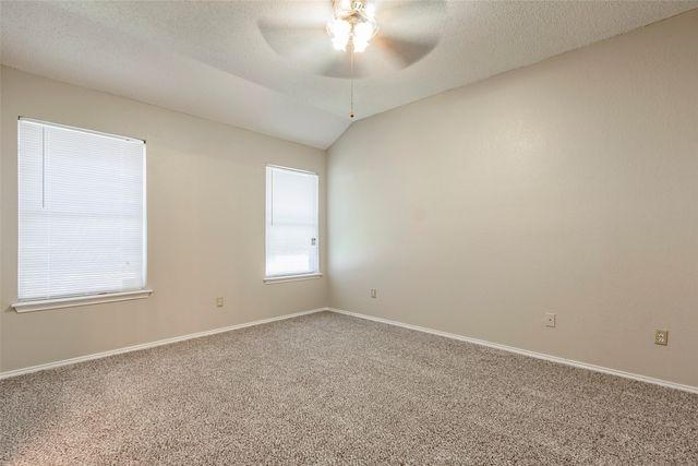 845 Applewood Drive, Cedar Hill, TX 75104