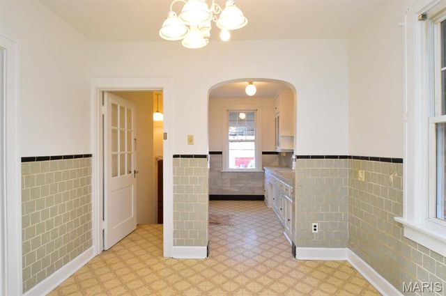 318 State Street, Belleville, IL 62220