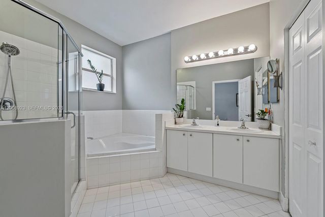 22110 SW 93rd Pl, Cutler Bay, FL 33190