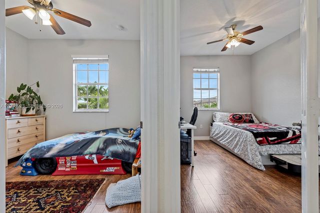 22110 SW 93rd Pl, Cutler Bay, FL 33190